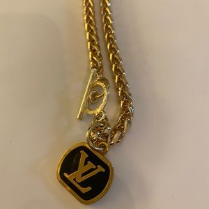 DFJ Louis Vuitton necklace